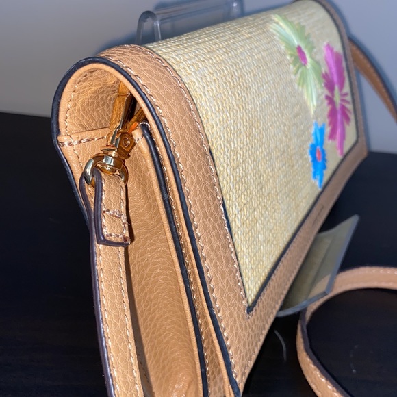 Anne Klein Floral Embroidered Floral Crossbody or Clutch detachable strap - Picture 5 of 14